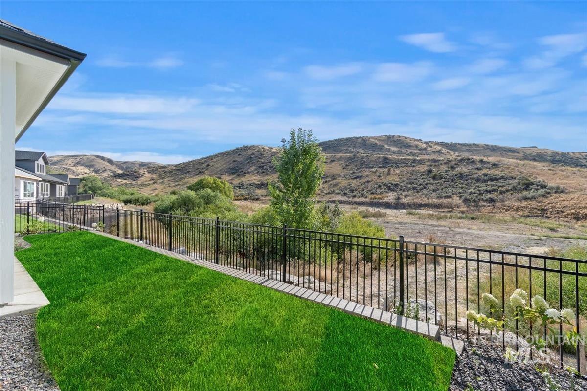 6312 One Tree Place Eagle, ID 83714 - Photo 2 of 41