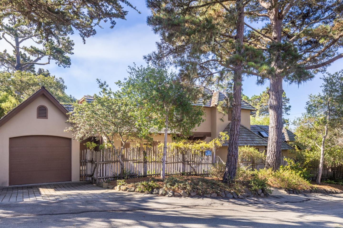 0 Southeast Corner Of Monte Verde & 10th Avenue Carmel, CA 93921 - Photo 2 of 24 a front view of a house