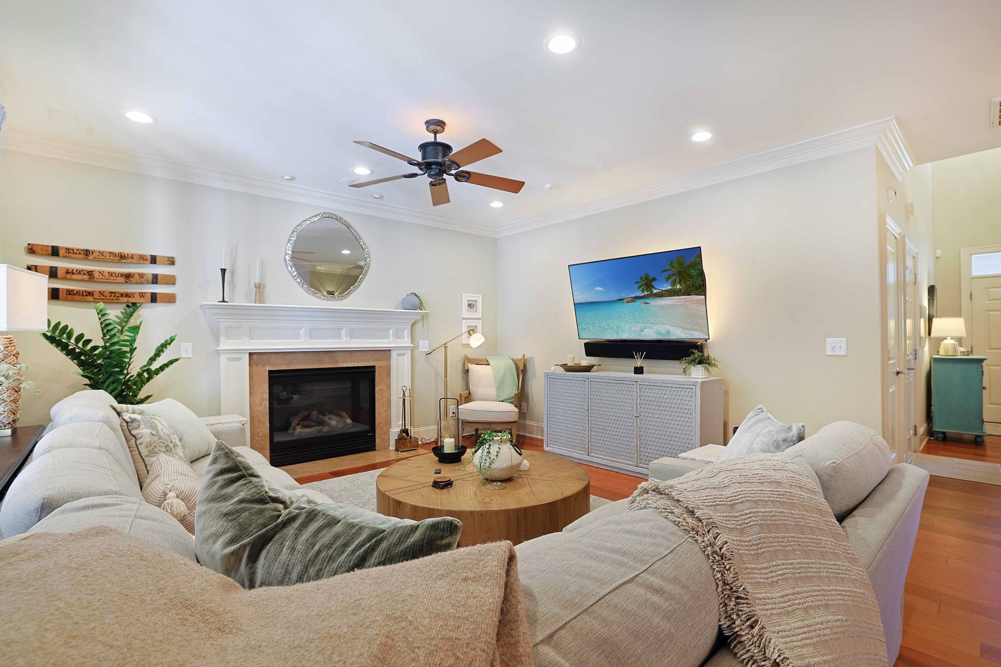 12 Vintners Lane Murrells Inlet, SC 29576 - Photo 3 of 40