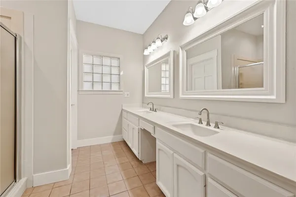 $550,000 | 417 Morgan Street, Franklin, TX 77856