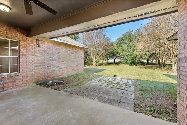 $550,000 | 417 Morgan Street, Franklin, TX 77856