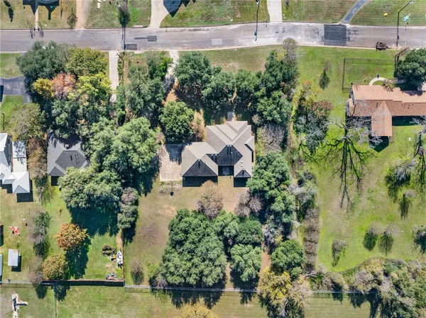 $550,000 | 417 Morgan Street, Franklin, TX 77856