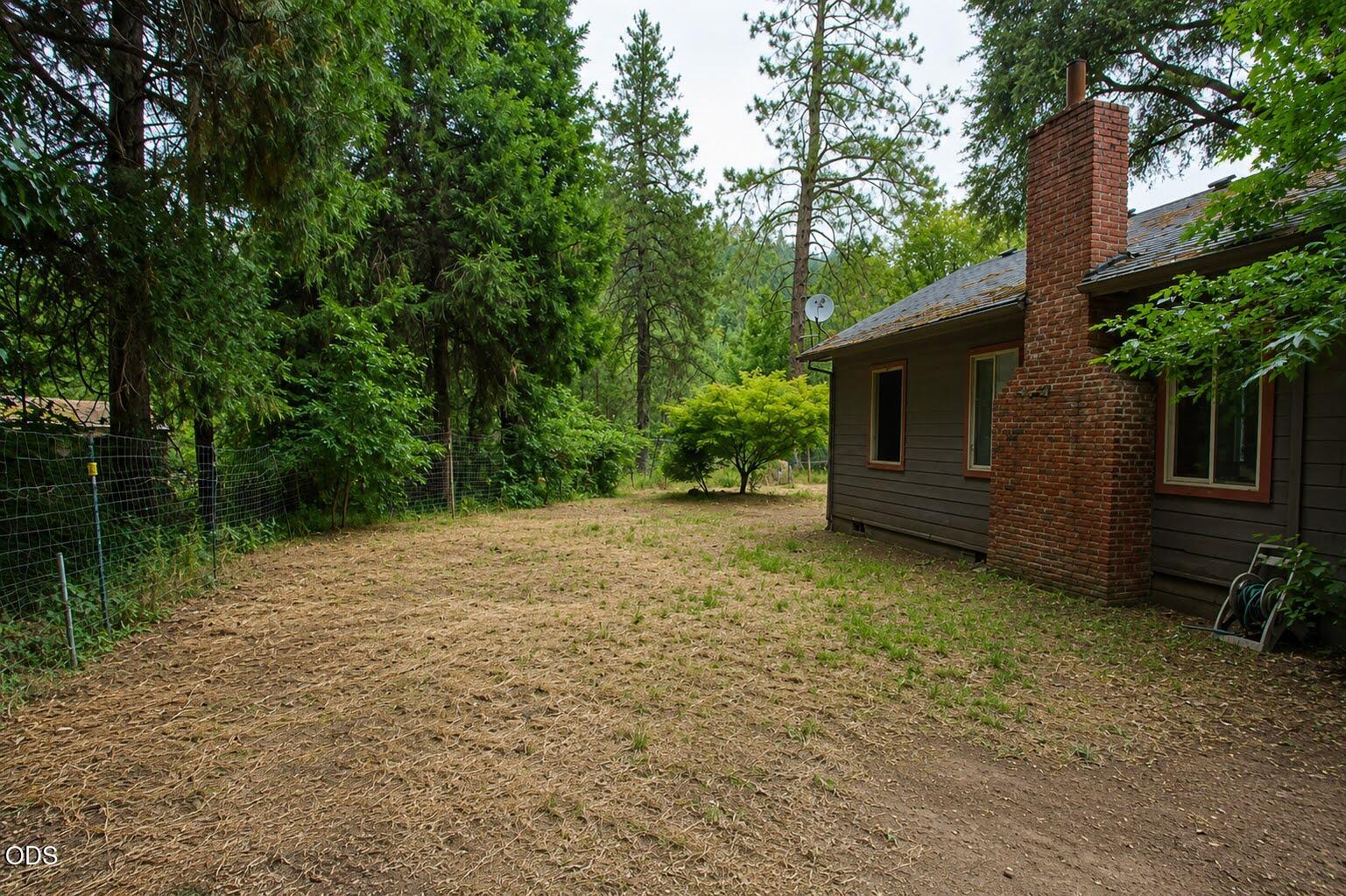 189 Bloom Road Wolf Creek, OR 97497 - Photo 11 of 13