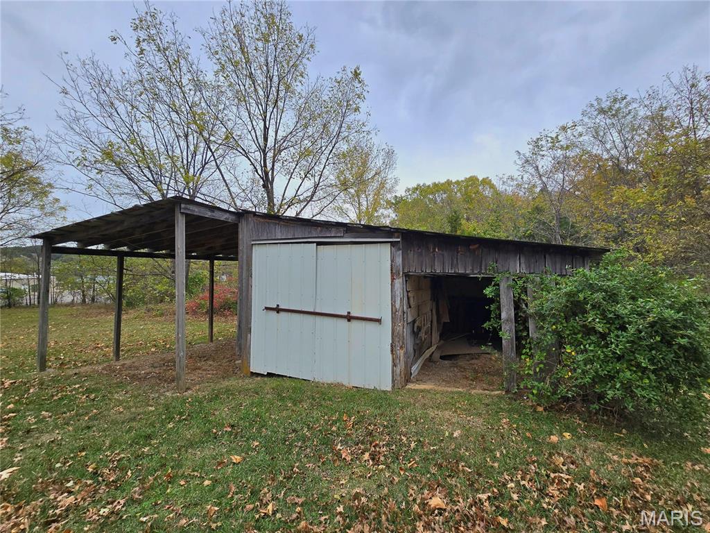 10099 Franklin Road Potosi, MO 63664 - Photo 13 of 50