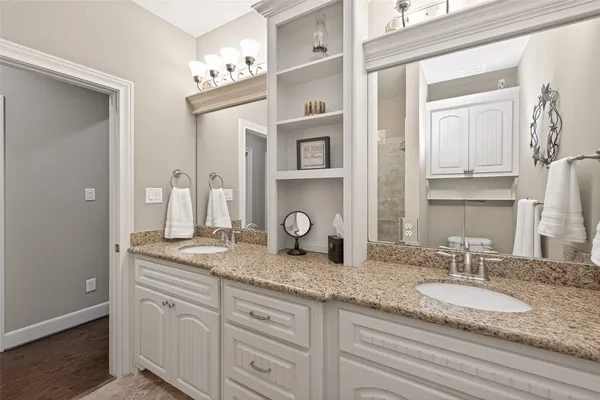 $449,500 | 112 Timberside Drive, Conroe, TX 77304