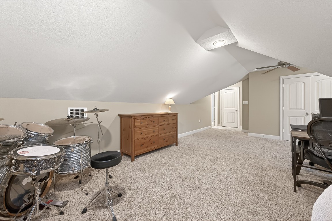 112 Timberside Drive Conroe, TX 77304 - Photo 38 of 50 Second floor bedroom