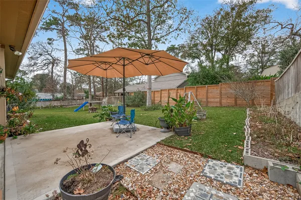 $449,500 | 112 Timberside Drive, Conroe, TX 77304