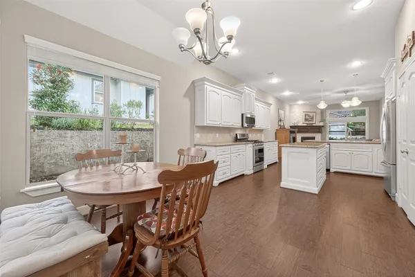 $449,500 | 112 Timberside Drive, Conroe, TX 77304