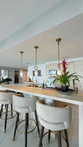 $1,680,000 | 16385 Biscayne Boulevard, Unit 30183017, North Miami Beach, FL 33160