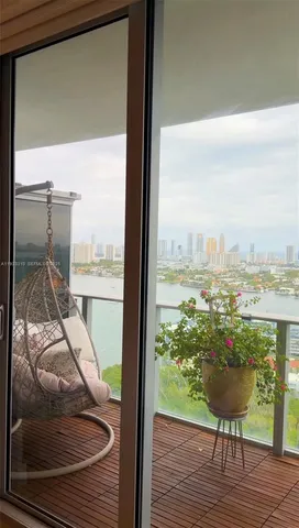 $1,680,000 | 16385 Biscayne Boulevard, Unit 30183017, North Miami Beach, FL 33160