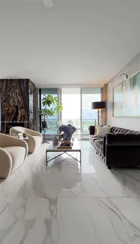 $1,680,000 | 16385 Biscayne Boulevard, Unit 30183017, North Miami Beach, FL 33160