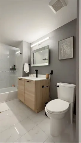 $1,680,000 | 16385 Biscayne Boulevard, Unit 30183017, North Miami Beach, FL 33160