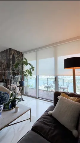 $1,680,000 | 16385 Biscayne Boulevard, Unit 30183017, North Miami Beach, FL 33160