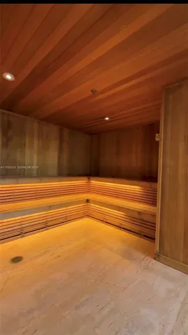 $1,680,000 | 16385 Biscayne Boulevard, Unit 30183017, North Miami Beach, FL 33160