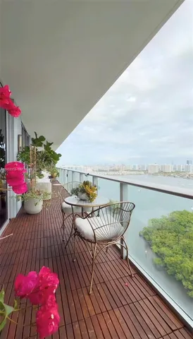 $1,680,000 | 16385 Biscayne Boulevard, Unit 30183017, North Miami Beach, FL 33160