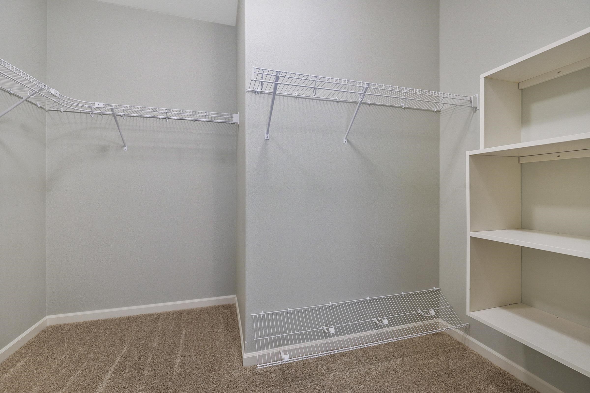 18120 Selkirk Estates Road Greenacres, WA 99016 - Photo 18 of 27 Gallery Image 18
