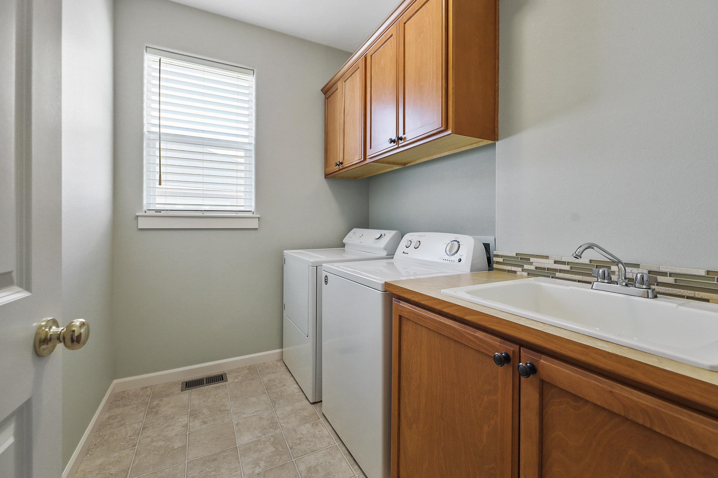 18120 Selkirk Estates Road Greenacres, WA 99016 - Photo 22 of 27 Gallery Image 22