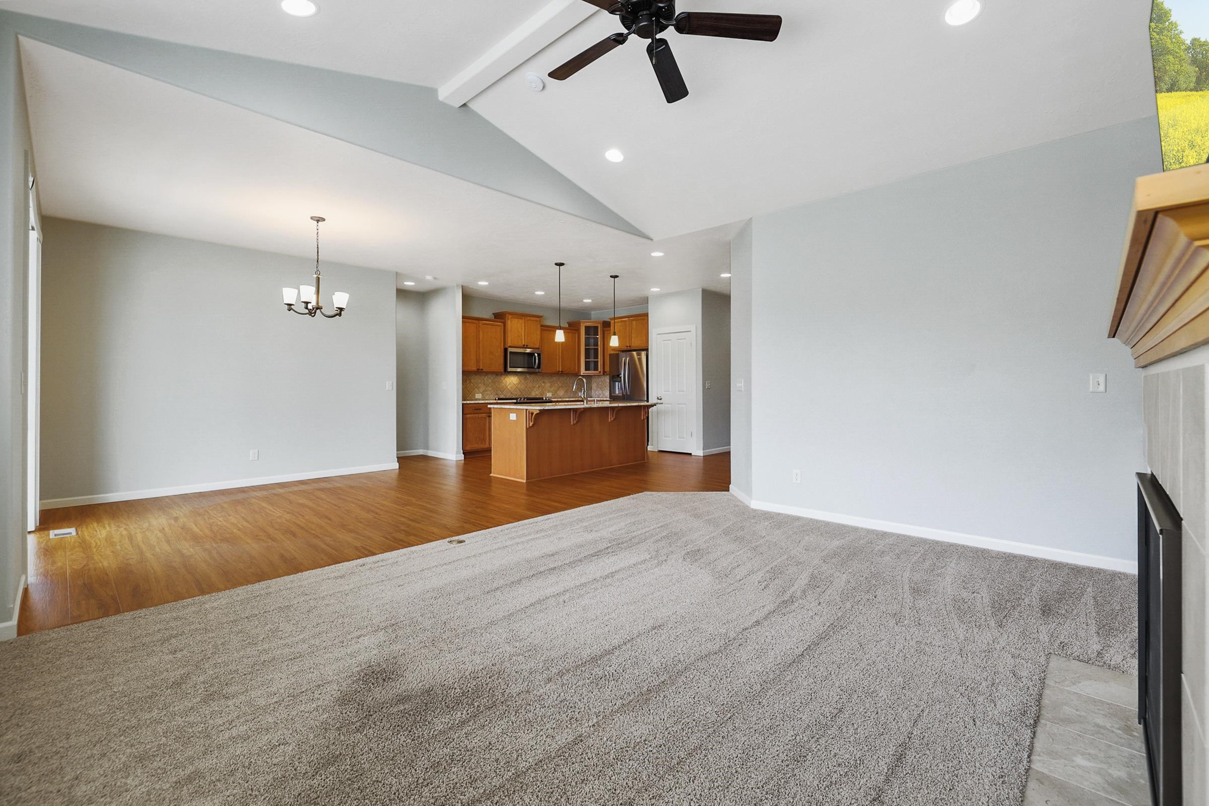 18120 Selkirk Estates Road Greenacres, WA 99016 - Photo 9 of 27 Gallery Image 9