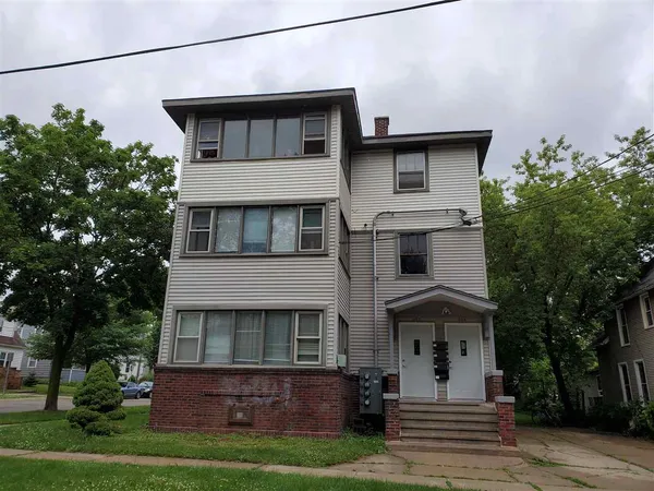 $2,100 | 930 Emerald Street, Unit 3A, Madison, WI 53715