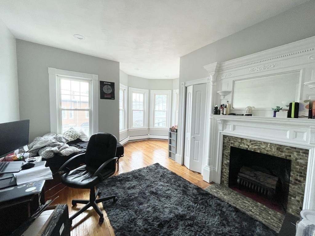 31 Falcon Street, Unit 2 Boston, MA 02128 - Photo 5 of 14