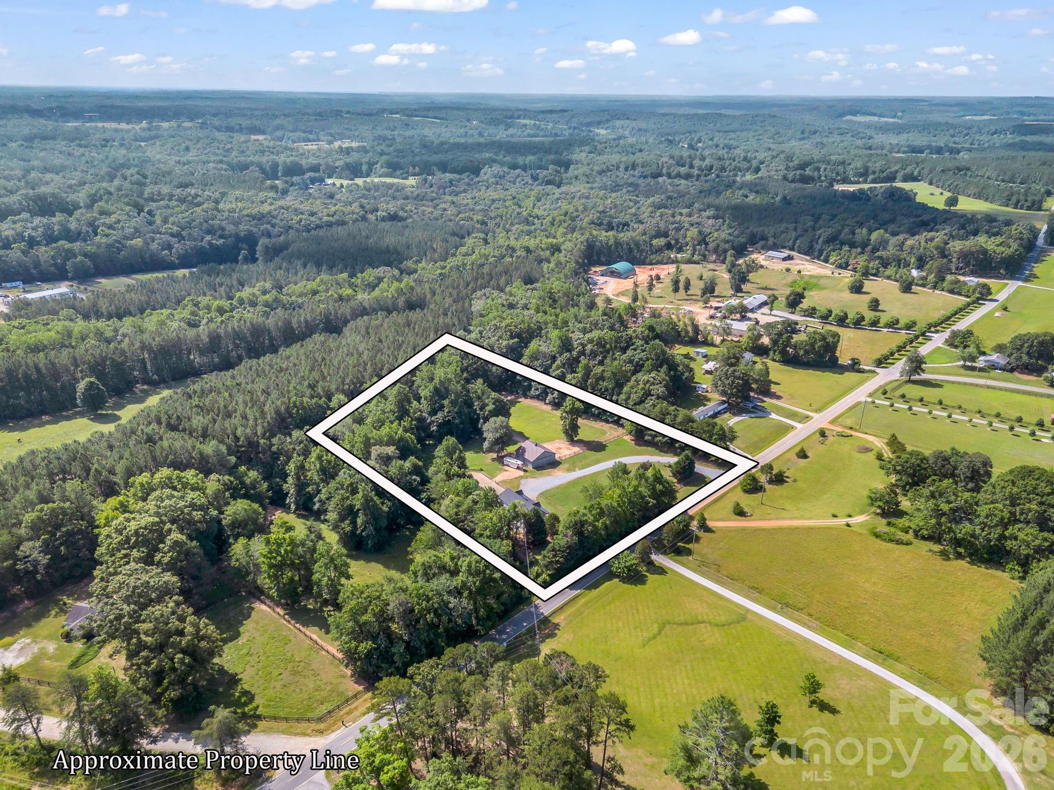 271 Collinsville Road Columbus, NC 28722 - Photo 10 of 47 Gallery Image 10