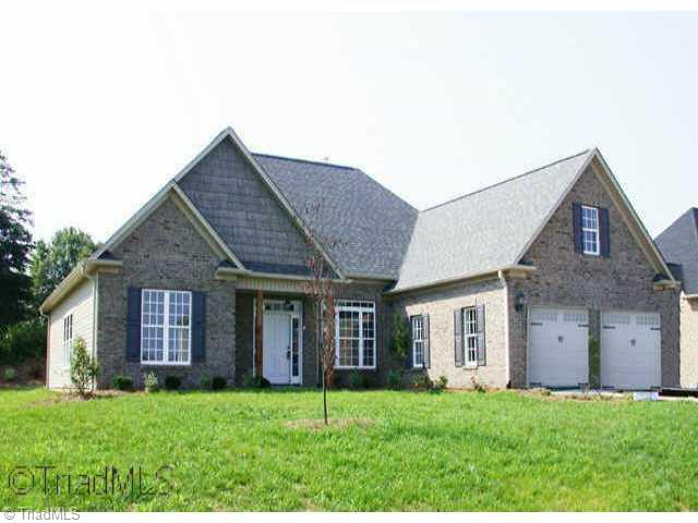 70 Peppertree Road Clemmons, NC 27012 - Photo 1 of 9 Exterior Front.