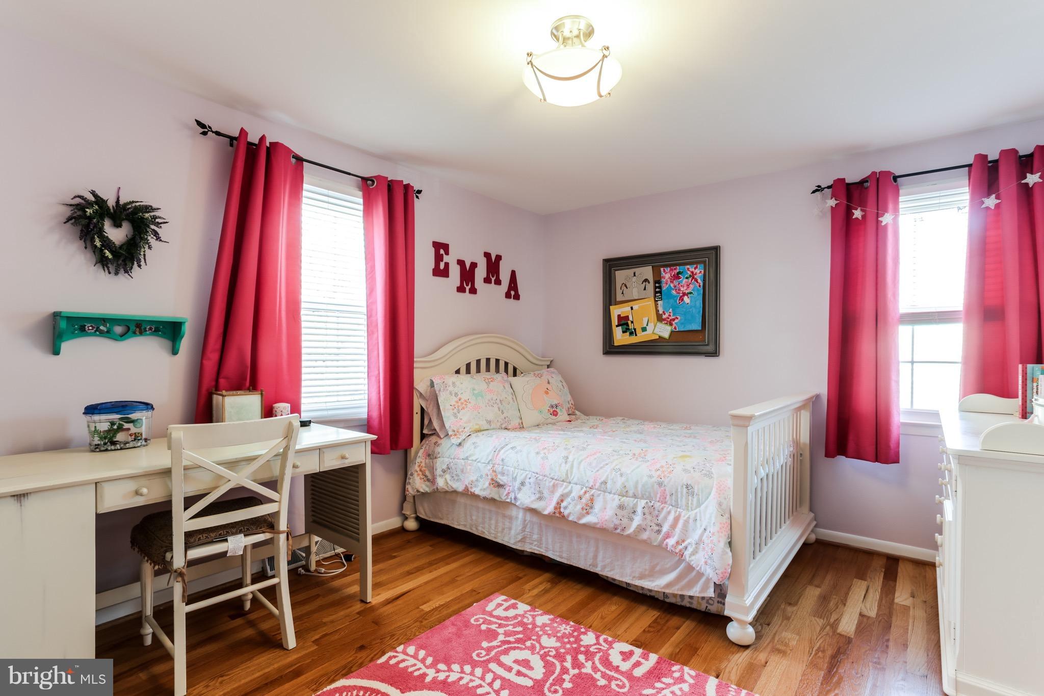 34 Severndale Road Severna Park, MD 21146 - Photo 15 of 30 Bedroom