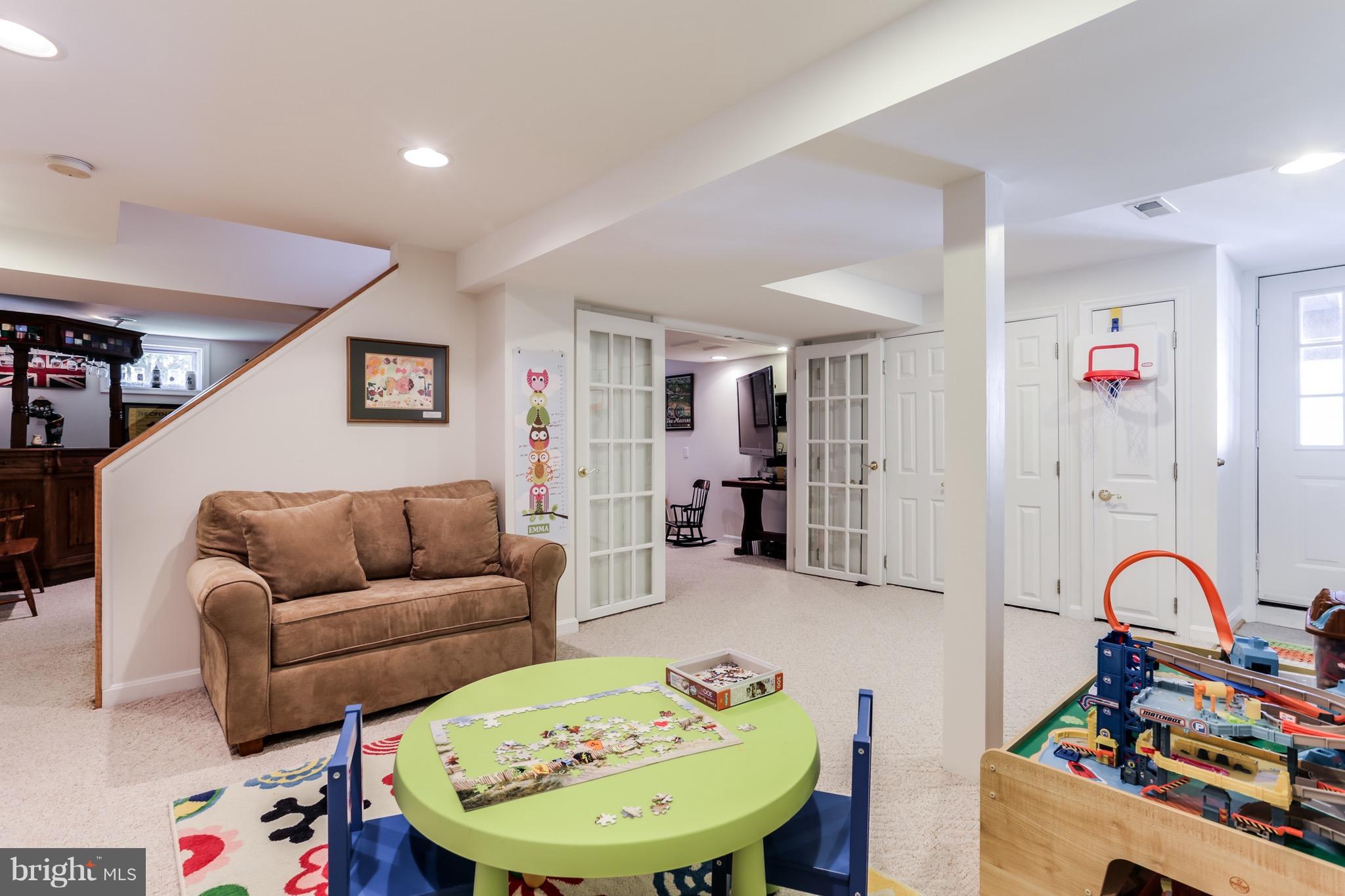 34 Severndale Road Severna Park, MD 21146 - Photo 21 of 30 Basement