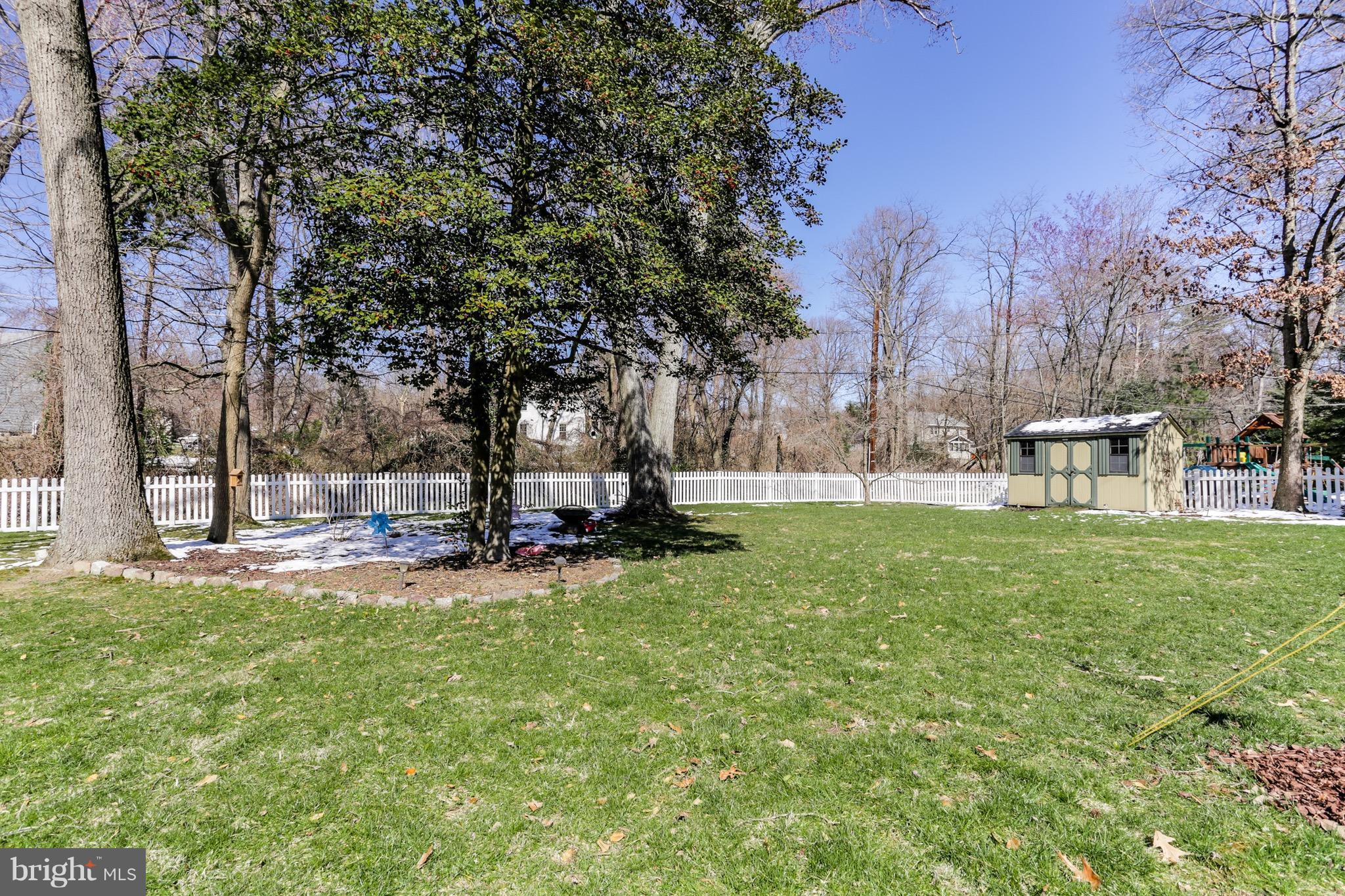 34 Severndale Road Severna Park, MD 21146 - Photo 27 of 30 Backyard