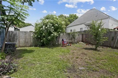 $325,000 | 2019-21 Kerlerec Street, New Orleans, LA 70116