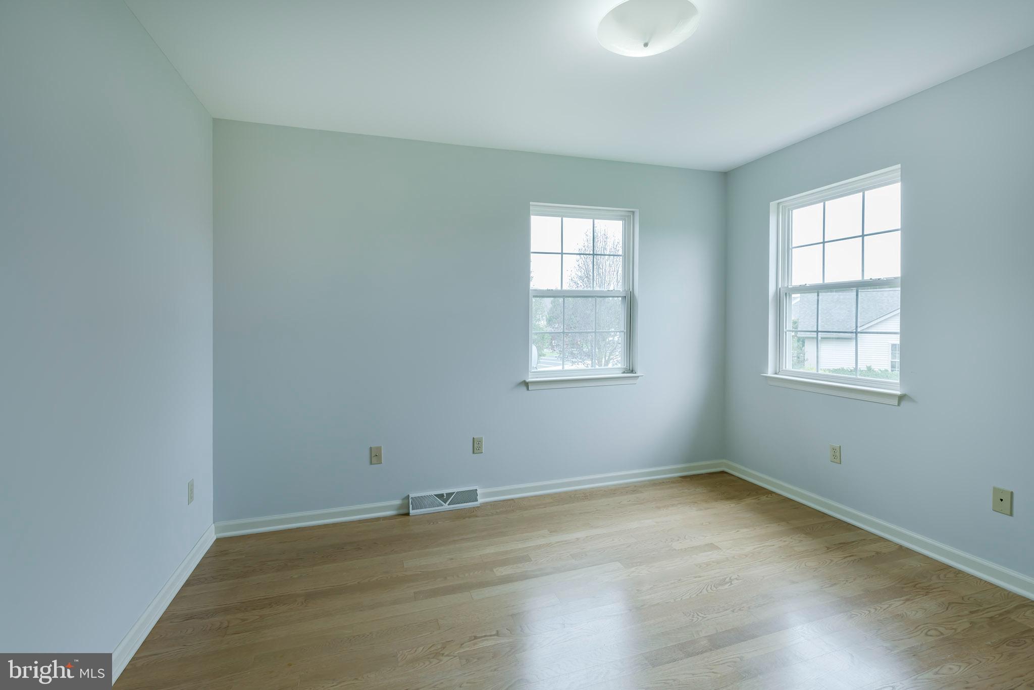 258 White Chapel Road Lancaster, PA 17603 - Photo 11 of 21 Bedroom 3