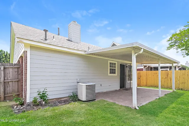 $1,390 | 6782 Kirkland Cove, Horn Lake, MS 38637