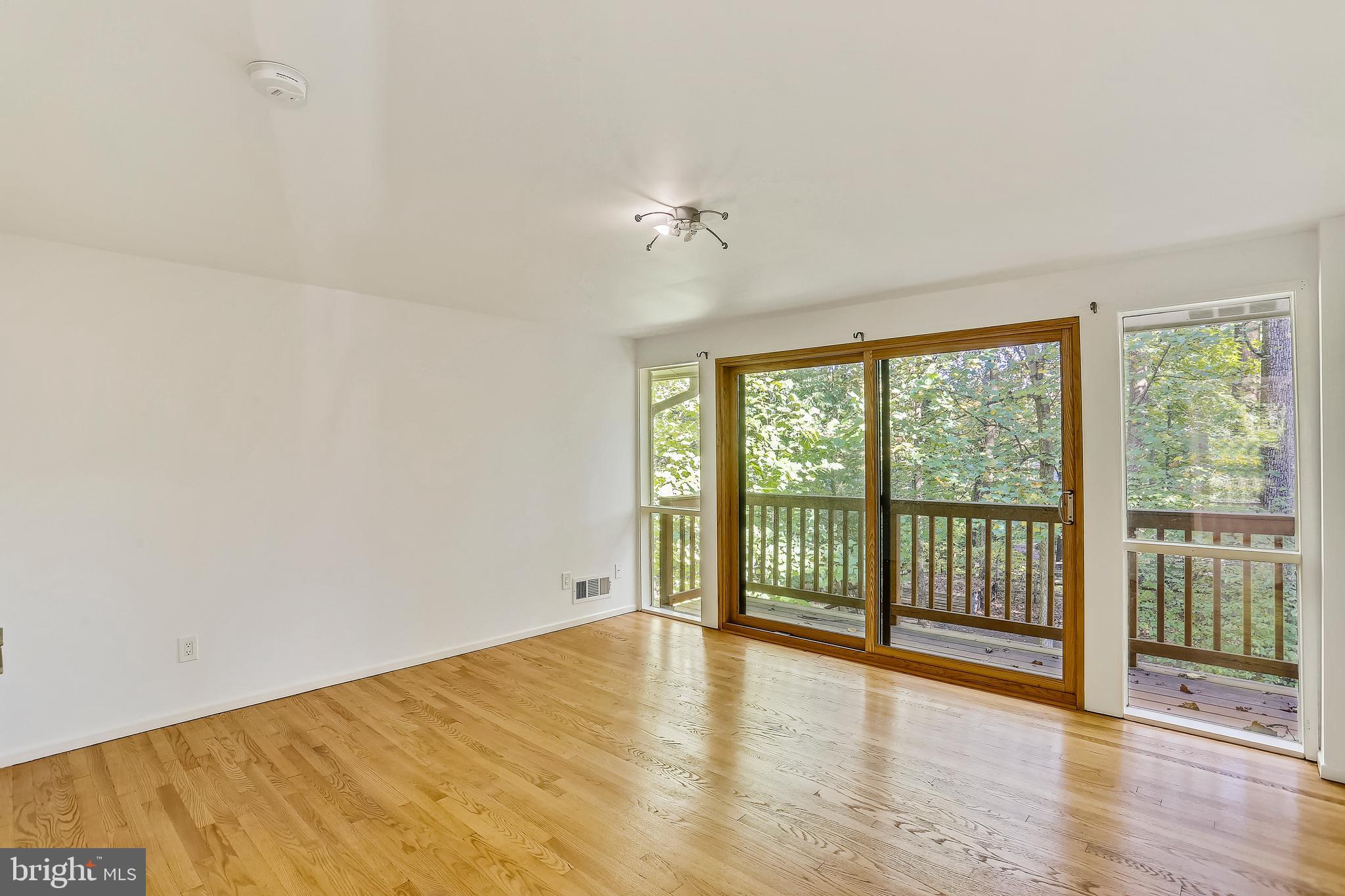 7504 Hamilton Spring Road Bethesda, MD 20817 - Photo 22 of 52