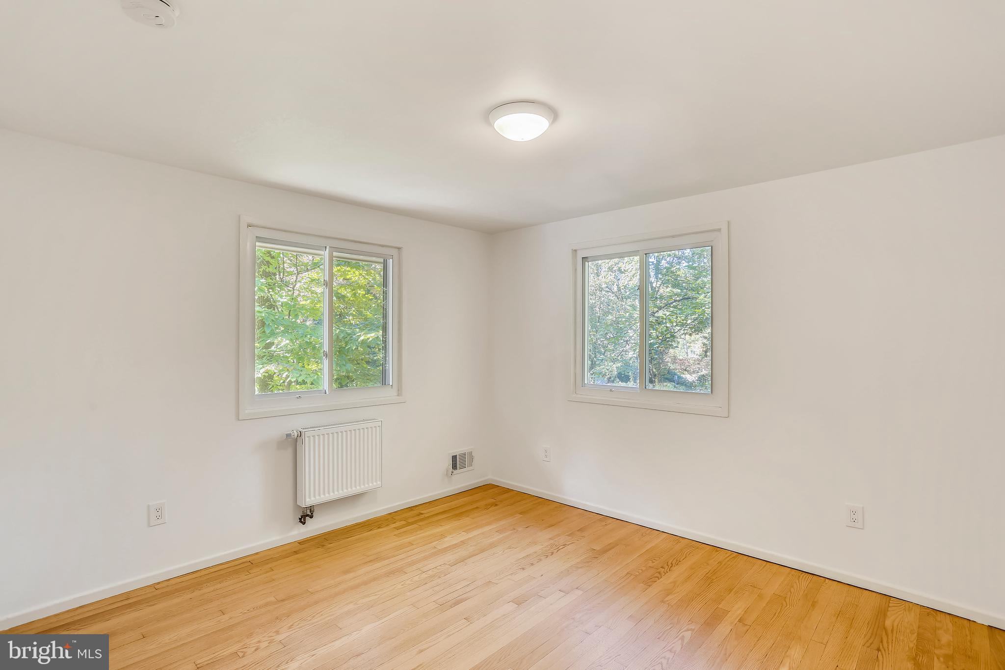 7504 Hamilton Spring Road Bethesda, MD 20817 - Photo 35 of 52