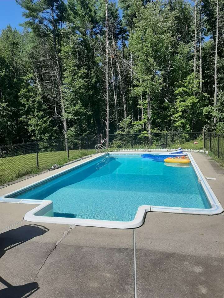 4 Bill Street Derry, NH 03038 - Photo 23 of 24