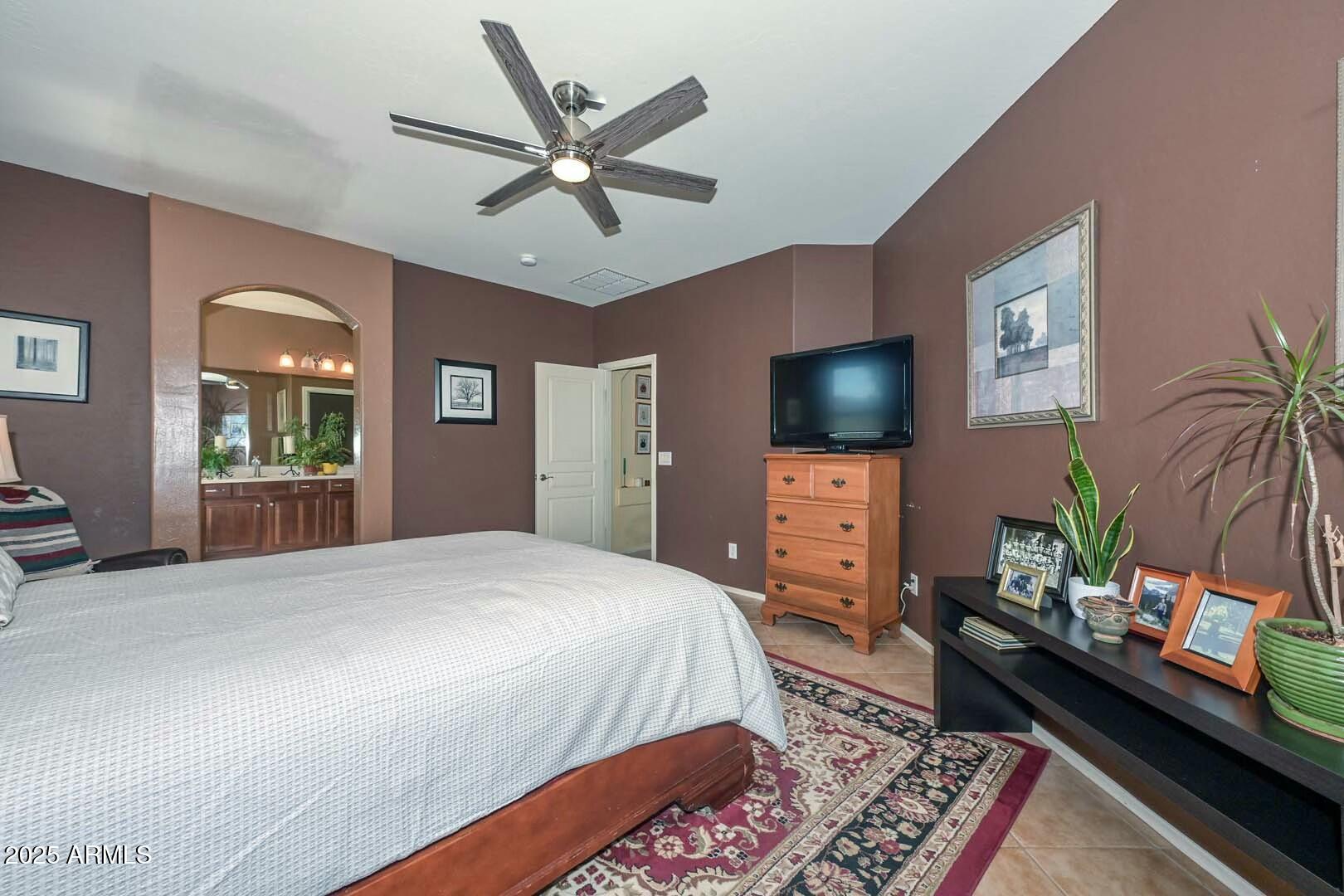 6603 West Harwell Road Laveen, AZ 85339 - Photo 24 of 53 Primary Bath