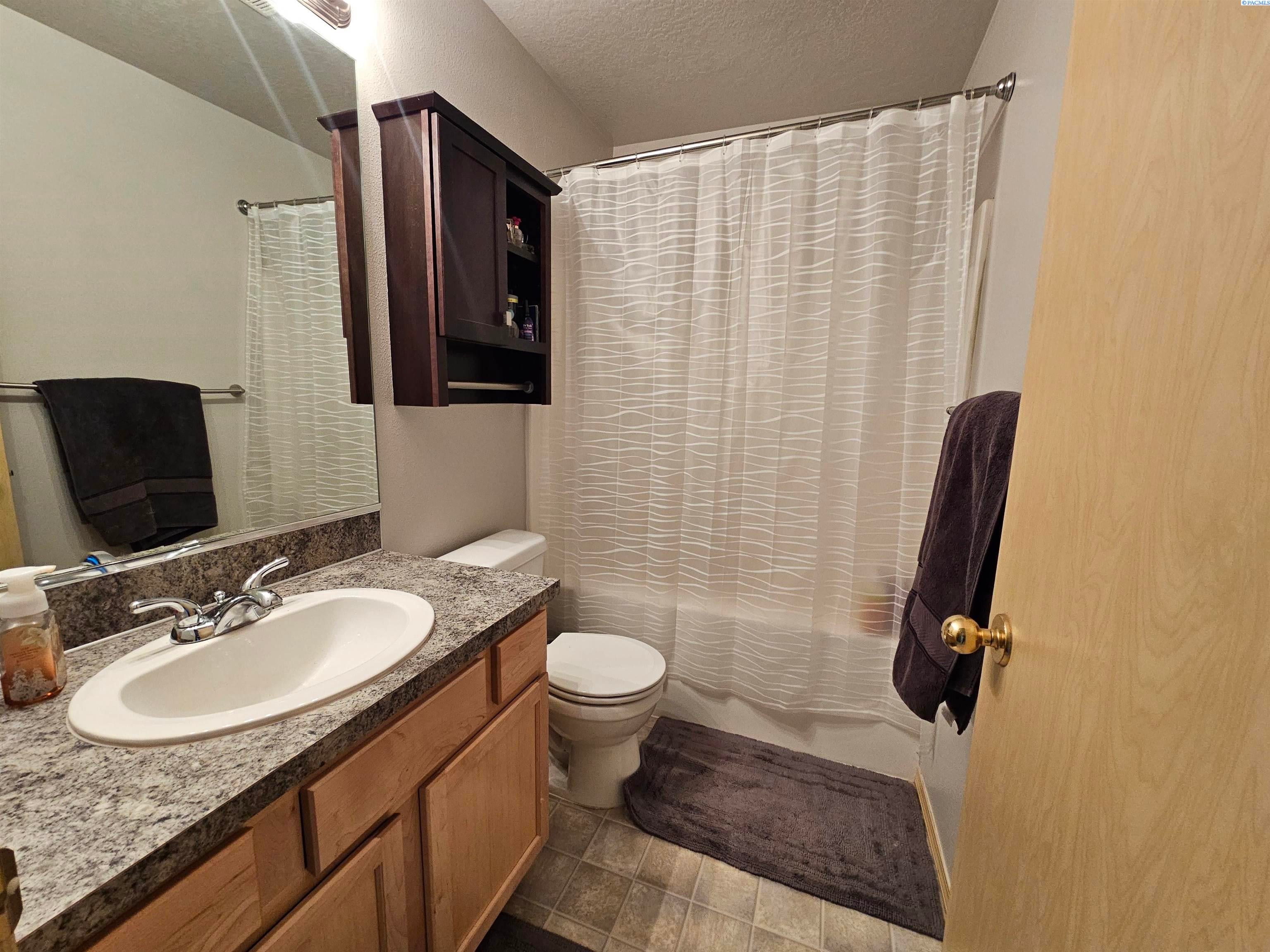 2613 Jason Loop Richland, WA 99352 - Photo 18 of 21 Gallery Image 18