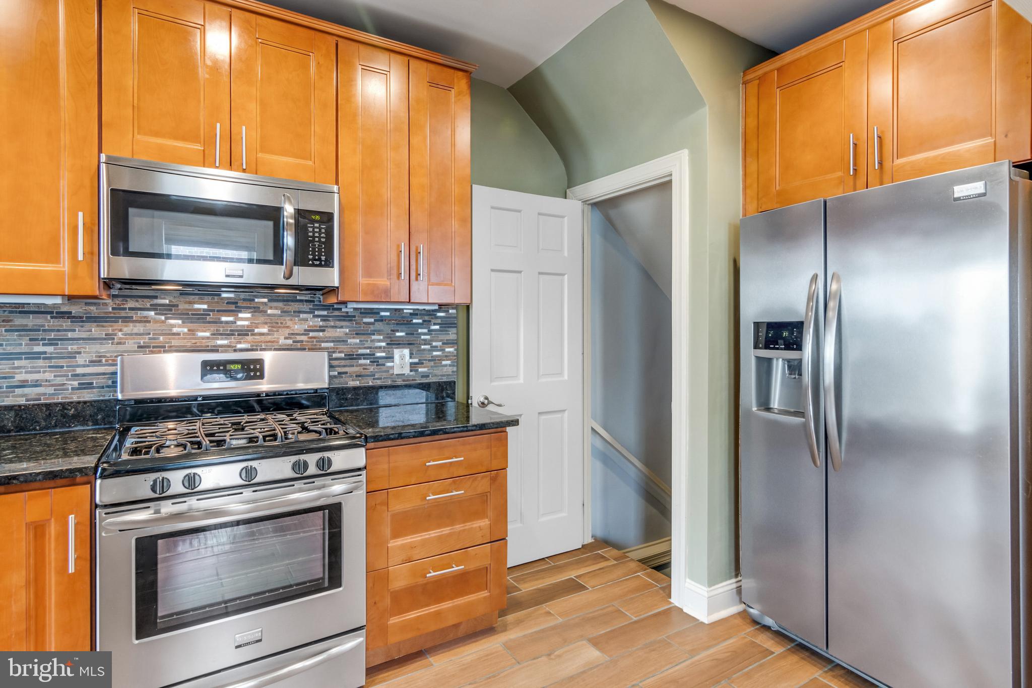 604 Rittenhouse Street Northwest Washington, DC 20011 - Photo 16 of 45 Top of the line Stainless Steel Appliances