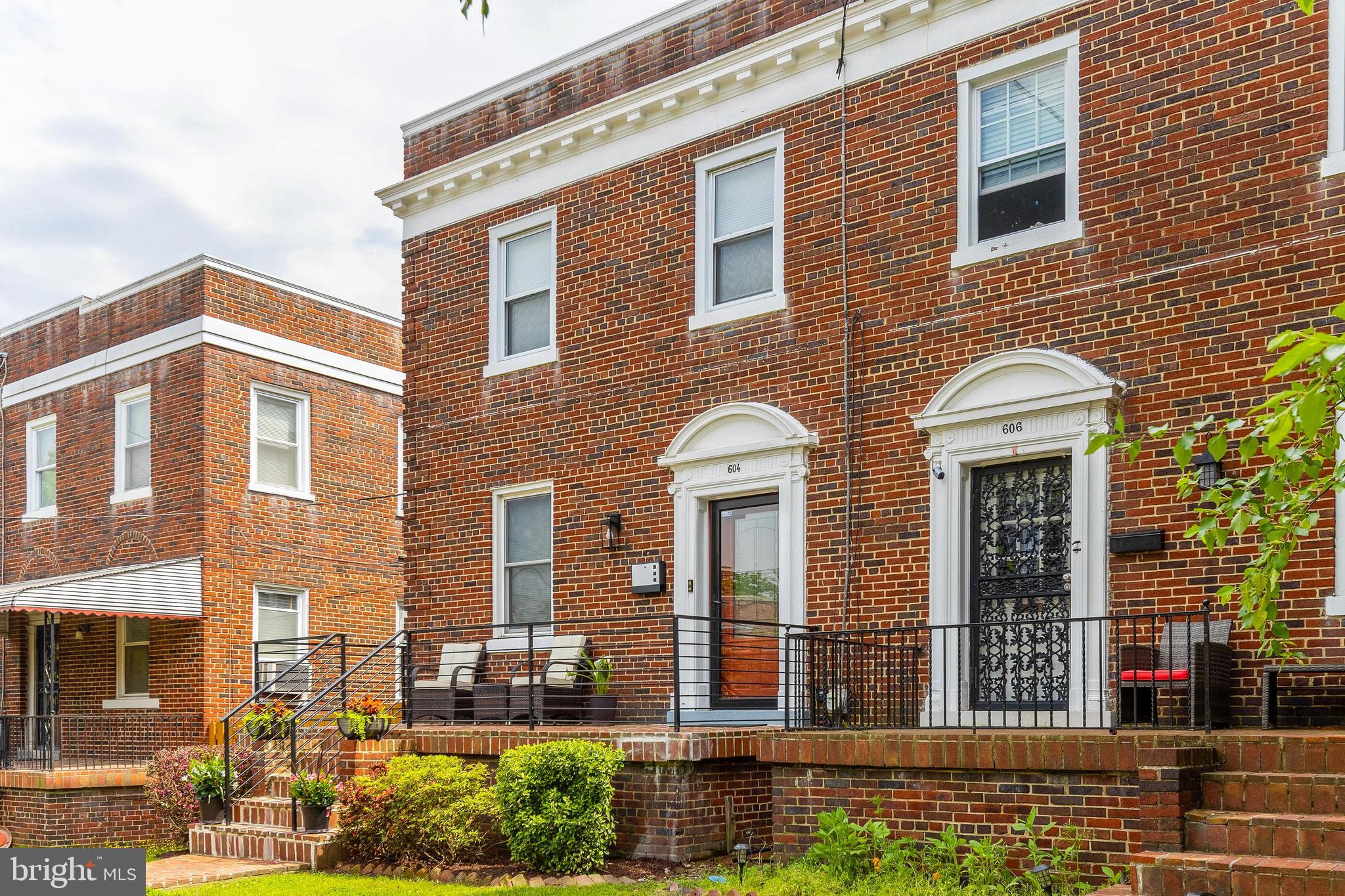 604 Rittenhouse Street Northwest Washington, DC 20011 - Photo 5 of 45 Amazing Curb Appeal