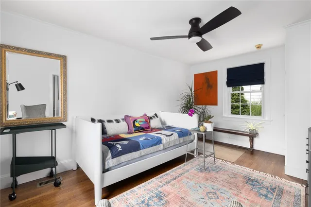 $5,500 | 41 Hunter Avenue, Newport, RI 02840