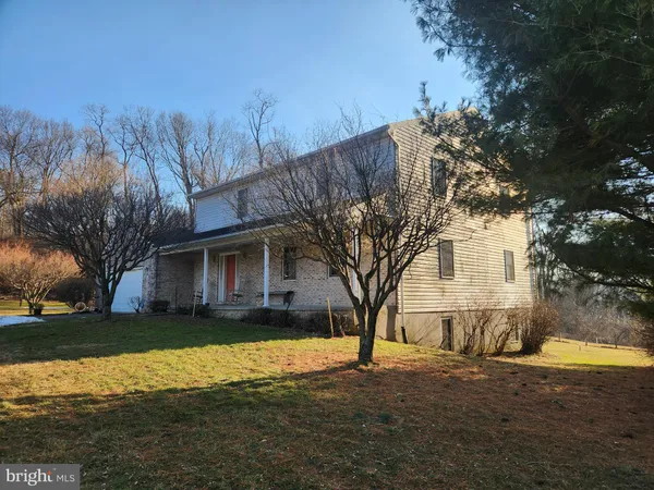 $600,000 | 290 Locust Grove Road, Bainbridge, PA 17502