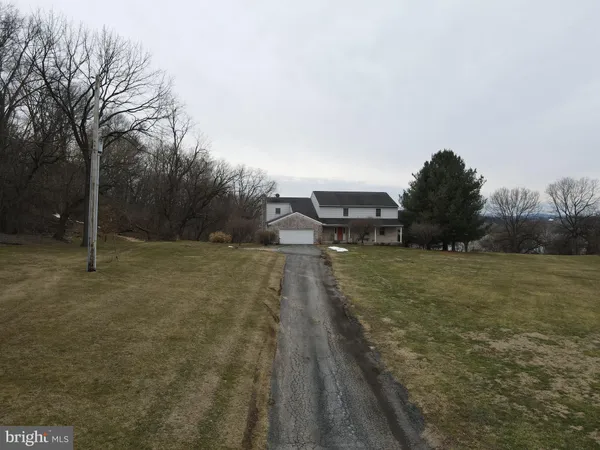 $600,000 | 290 Locust Grove Road, Bainbridge, PA 17502