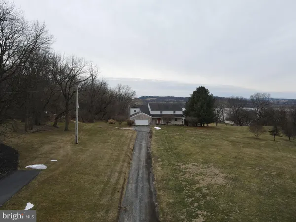 $600,000 | 290 Locust Grove Road, Bainbridge, PA 17502