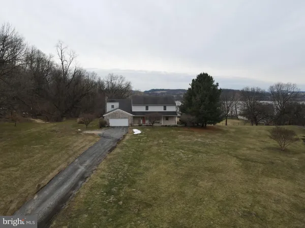 $600,000 | 290 Locust Grove Road, Bainbridge, PA 17502