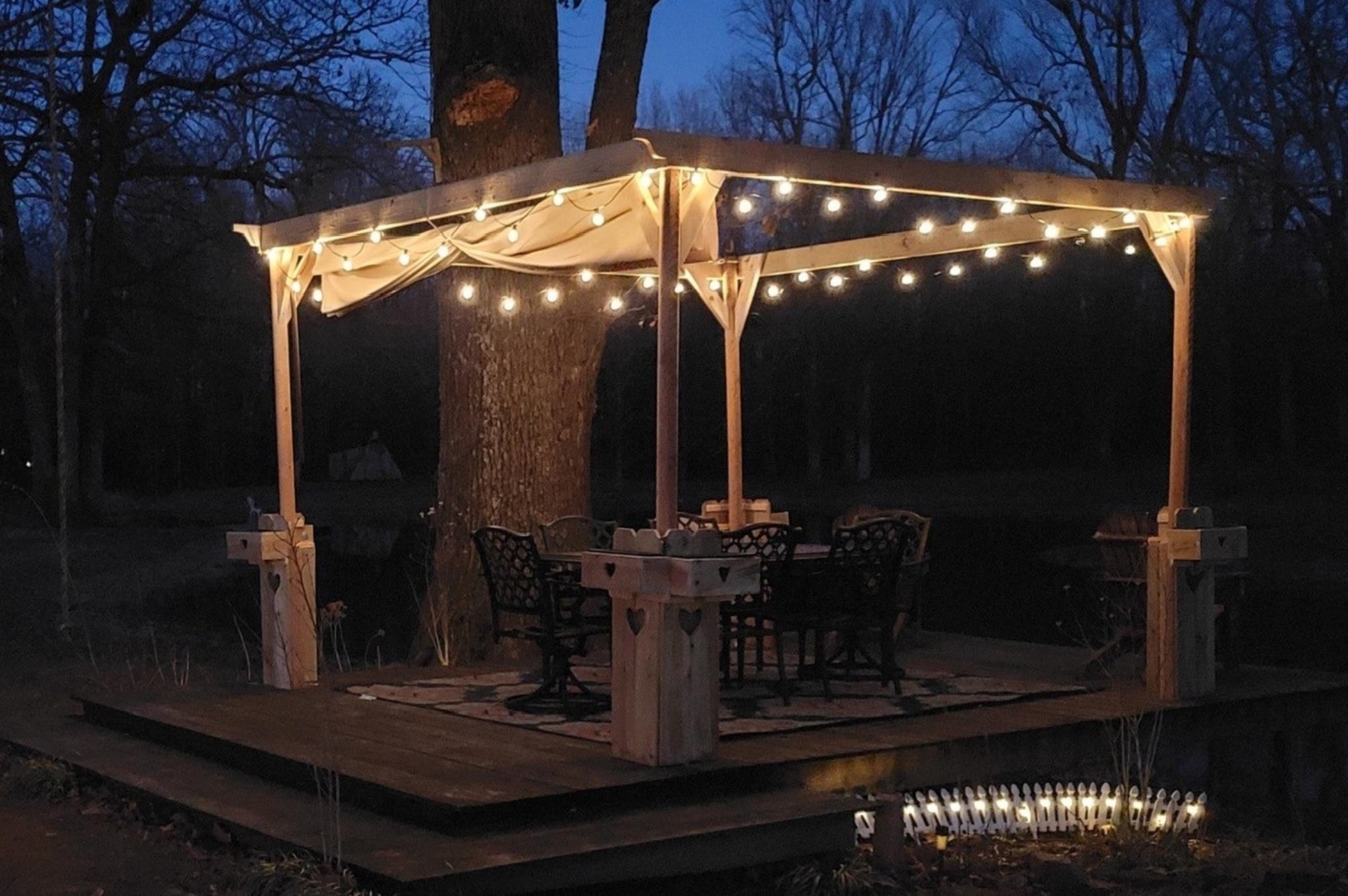 1600 Scott Street Metropolis, IL 62960 - Photo 15 of 23 a view of dining room with furniture