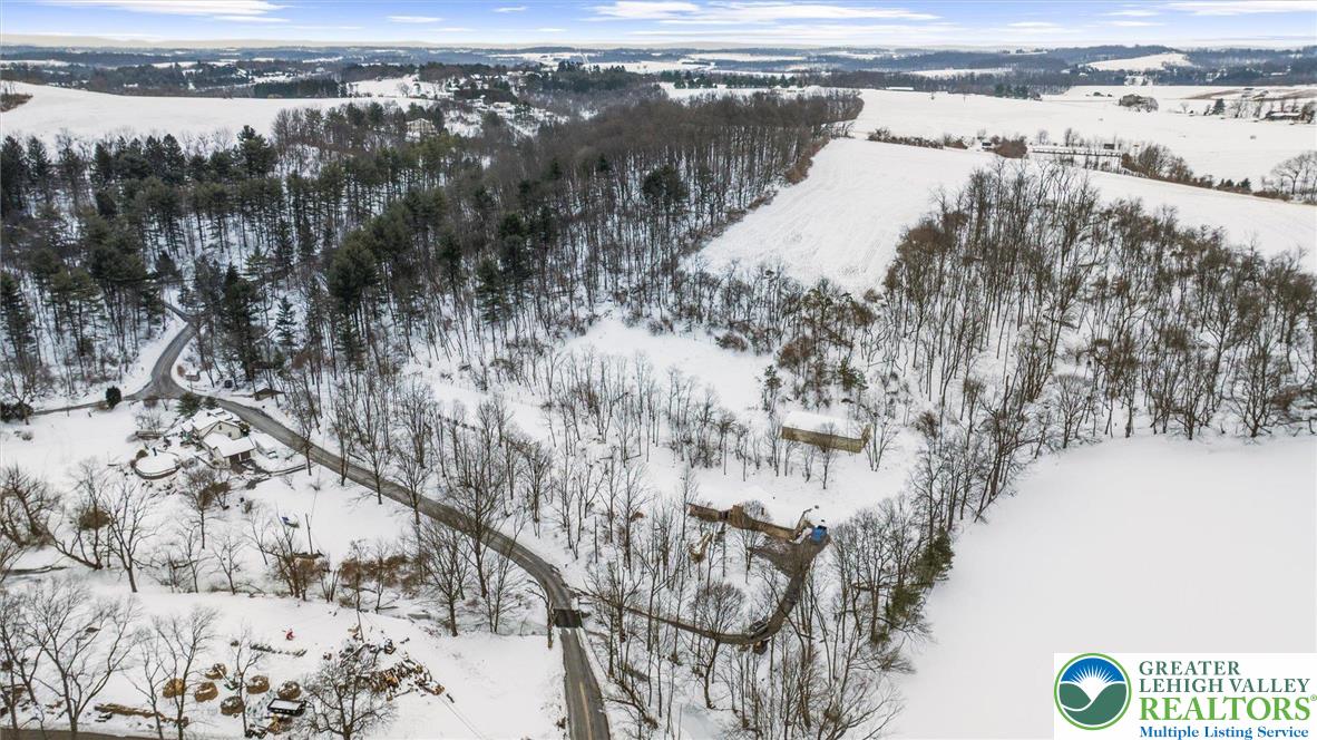 7112 Country Spring Road New Tripoli, PA 18066 - Photo 39 of 46