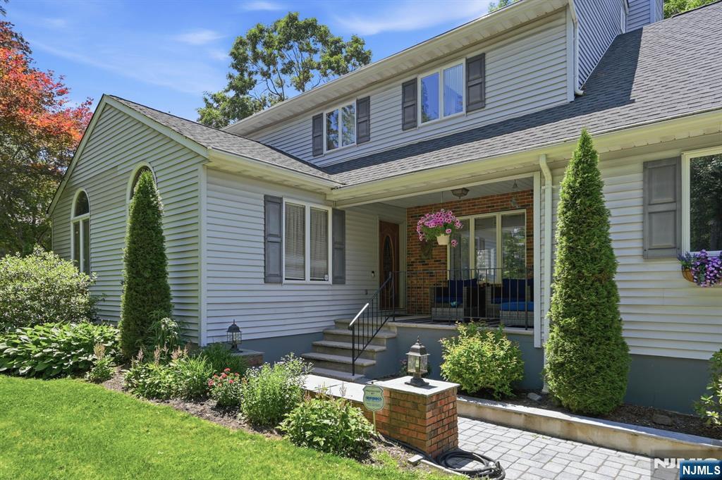 18 Tice Road West Milford, NJ 07421 - Photo 3 of 49
