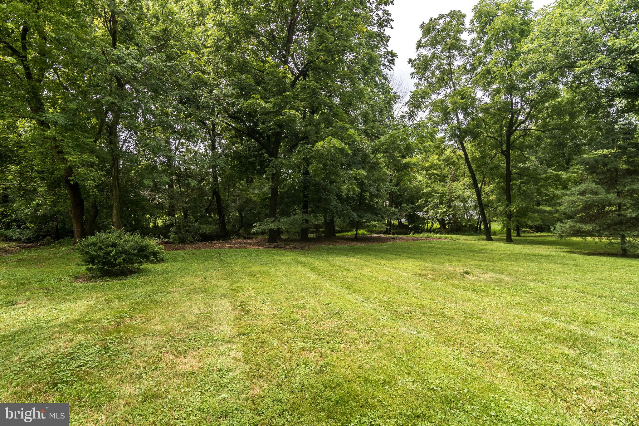 106 Broad Acres Road Colmar, PA 18915 - Photo 61 of 66 Backyard View