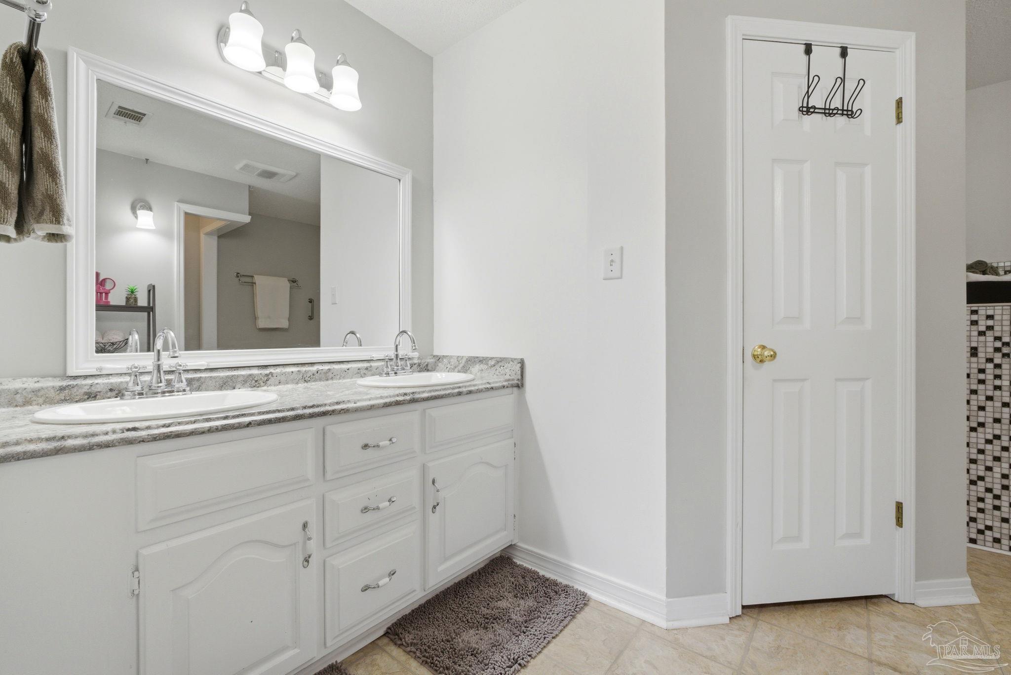 2691 West Roberts Road Cantonment, FL 32533 - Photo 24 of 72