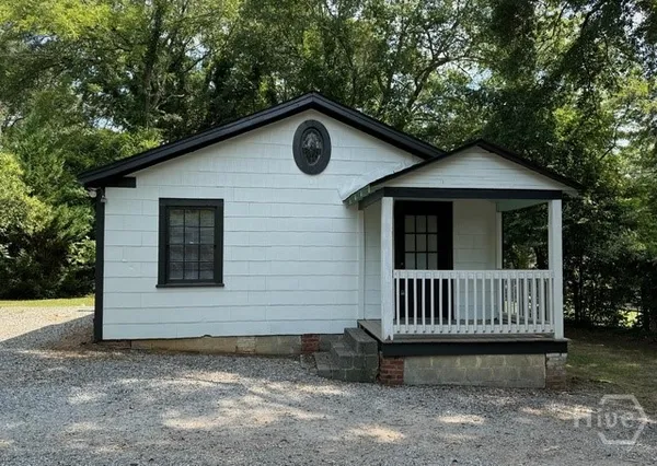 $1,600 | 1983 South Lumpkin Street, Athens, GA 30606